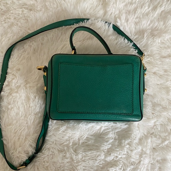 Dolce & Gabbana
Green Soft Grained-Leather Dolce Box Bag - Picture 2 of 13